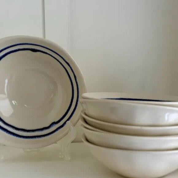 Set of 8 Matceramica Handpainted Stoneware Bowls - Picture 2 of 3